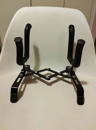Ukalele/Violin Stand