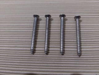 Fender neckplate βίδες