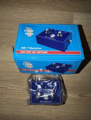 Lead AB/Y switcher