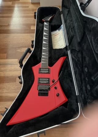 Jackson CUSTOM SHOP Kelly (Ferrari Red)