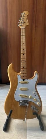 Kumika Stratocaster