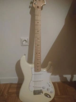 Squier Stratocaster