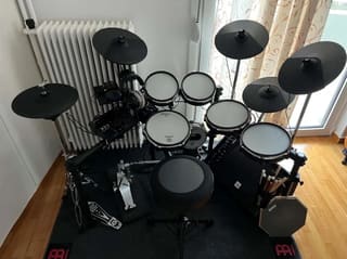 BUNDLE Millenium MPS-850 E DRUM SET + Pedal Mapex P600TW & Κάθισμα Gravity