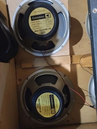 2 x Rola Celestion G12M Blackback – T1511 55 Hz / κώνος 444 & σπάνιο T1977 5