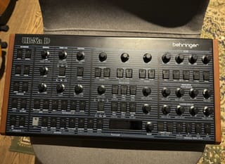 Behringer UB-Xa D