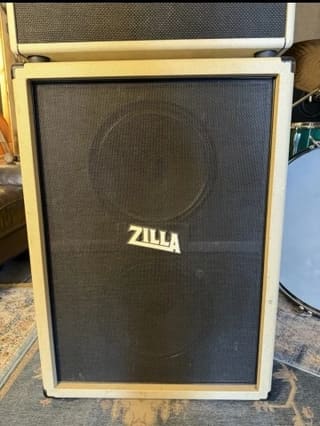 Zilla Custom 2x12 Vertical – Καμπίνα με Eminence Swamp Thang & CV-75