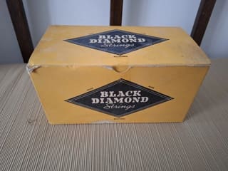 Black Diamond dealer Strings Box/Display (vintage 1940s)