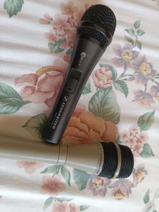 Sennheiser e 835