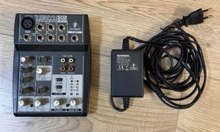 Behringer Xenyx 502