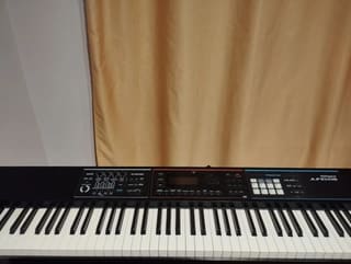 Roland JUNO-DS88