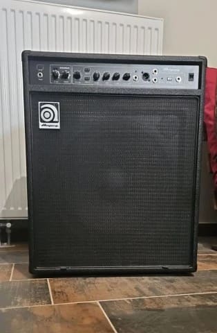 Ampeg BA-115 V2