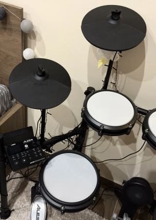 Alesis Nitro Max Electronic Kit