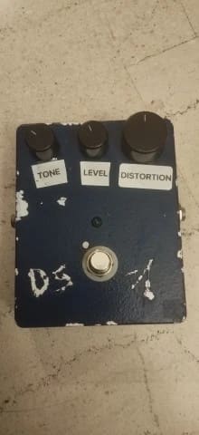 Boss DS-1