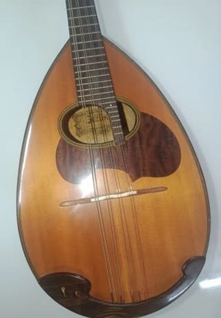 Μαντολίνο Suzuki M-30