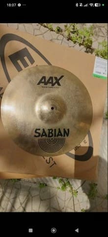 Aax metal crash