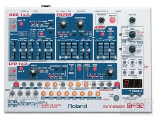 Roland SH-32 Desktop Synthesizer