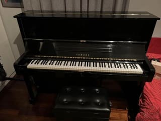 Yamaha U1