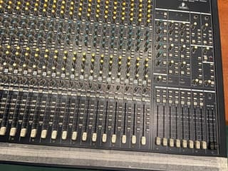 Behringer MX9000