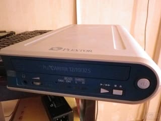 Plextor Plexwriter 12/10/32S
