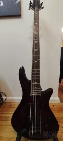 5χορδο Μπάσο Schecter(Stiletto