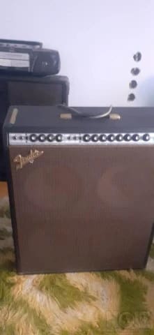 Fender Quad Reverb 2-Channel 100-Watt 4x
