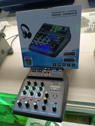 Επαγγελματική Mixing Κονσόλα - Μίκτης 4 