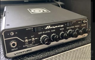 Ampeg Venture V3