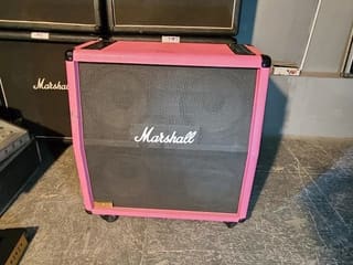 Marshall 4x12 Rola Celestion G12 65 Pink
