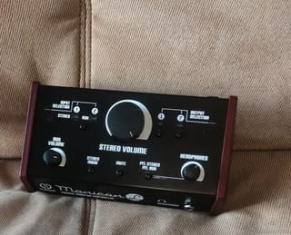 Palmer Monicon L passive monitor control