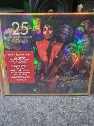 Michael Jackson - Thriller 25th Annivers