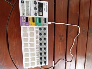 Arturia Beatstep Pro