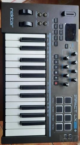 nectar IMPACT LX25+ usb controller keybo