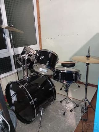 Drum Set Millennium Focus 22