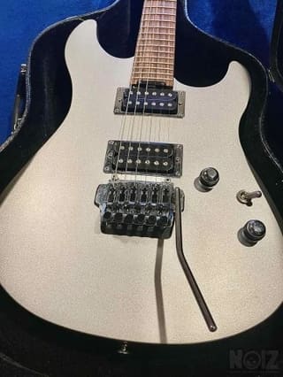 Yamaha RGX520DZ
