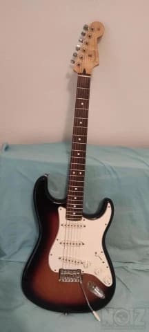 Fender Player Stratocaster 3TS PF με Fis