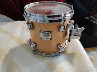 Yamaha 8