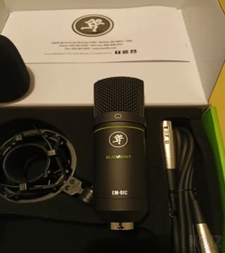 Mackie EM-91CU