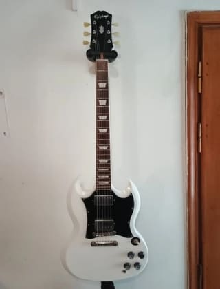 Epiphone SG standard alpine white