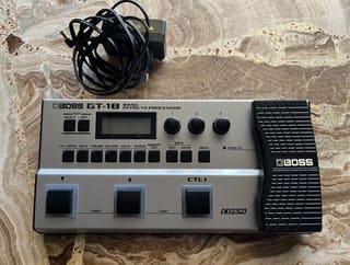 Boss GT-1B Bass Effect Processor