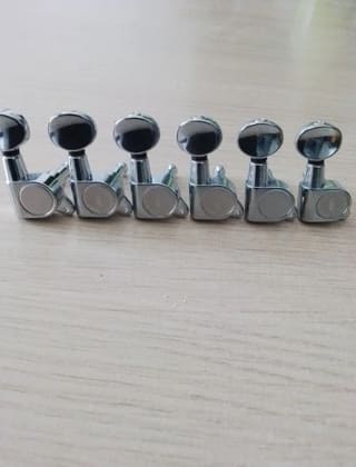 Guitar tuning pegs+ locking pegs