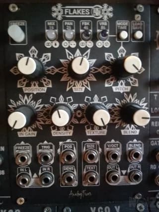 FLAKES (Mutable Instruments Clouds clone