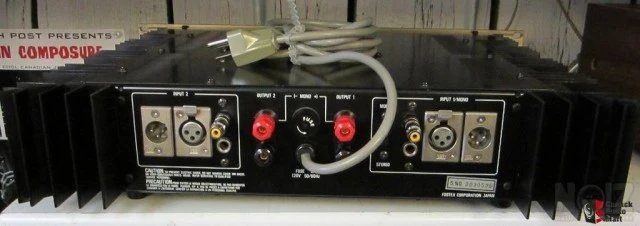 TEΛΙΚΟΣ ΕΝΙΣΧΥΤΗΣ FOSTEX-300 Laboratory 