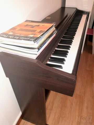 Ηλεκτρονικό Πιάνο Yamaha Clavinova CLP-1