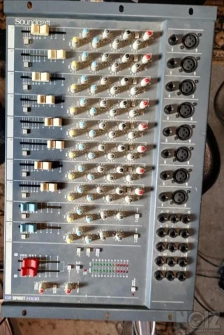 Soundcraft spirit folio 12/2