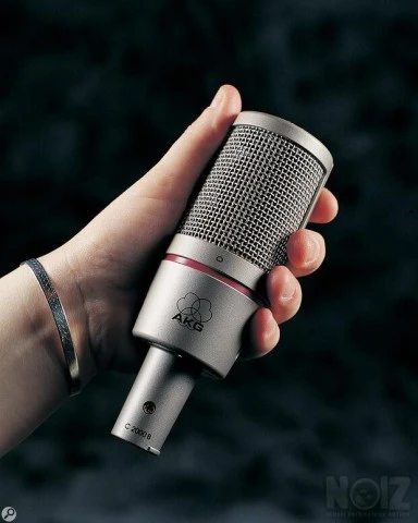AKG C2000B High-performance small-diaphr