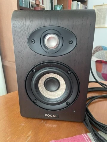Focal Shape 40