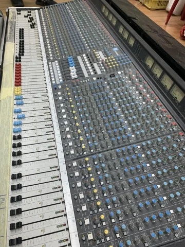 Κονσόλα ήχου Allen & heath