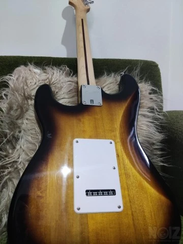 Squier bullet strat