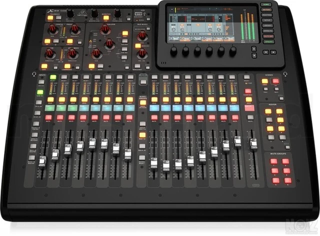 Behringer X32 Compact