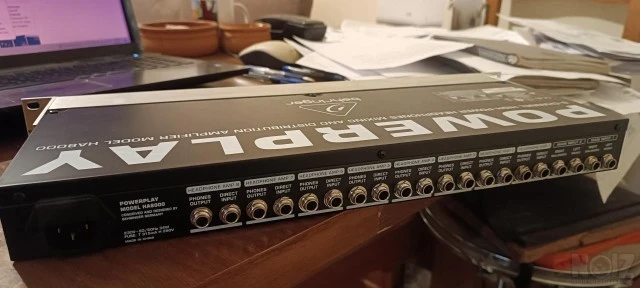 Behringer ενισχυτής ακουστικών  HA8000